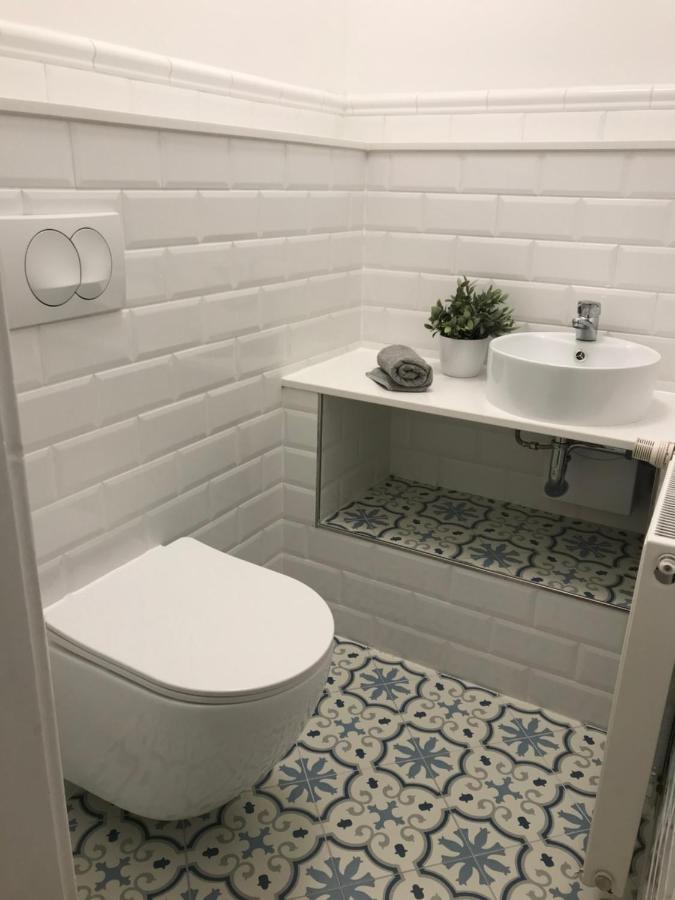 Rosmarinus Apartman Pécs Zewnętrze zdjęcie